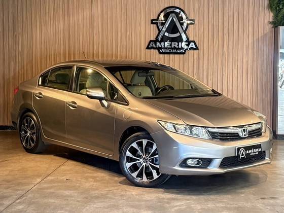 HONDA CIVIC 1.8 LXL SE 16V FLEX 4P MANUAL